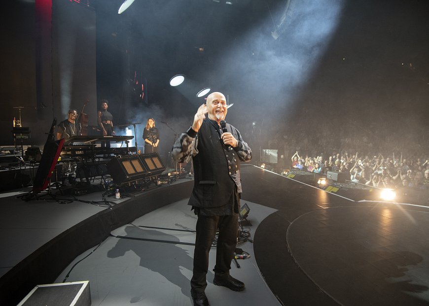 peter gabriel tour toronto